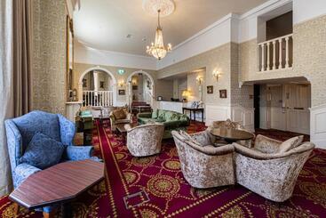 هتل Ballina Manor
