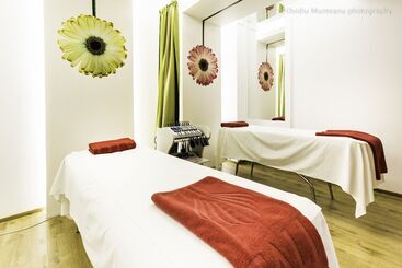 هتل Best Western Bucovina Club De Munte
