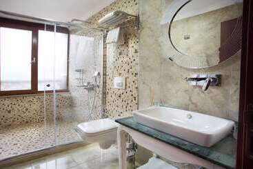 Best Western Empire Palace Hotel & Spa