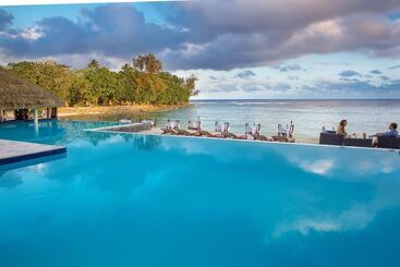 هتل Breakas Beach Resort