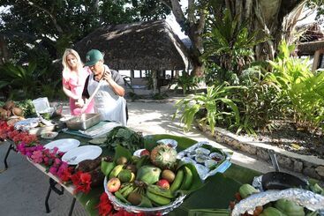 هتل Breakas Beach Resort