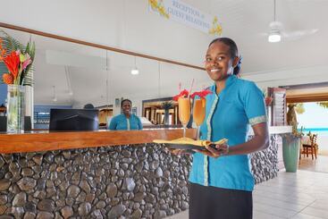 هتل Breakas Beach Resort