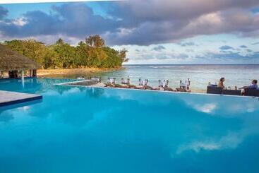 هتل Breakas Beach Resort