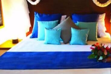 هتل Breakas Beach Resort