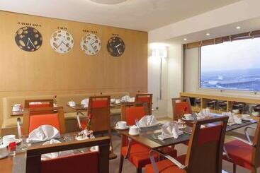 هتل Farah Casablanca