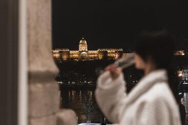 Four Seasons Hotel Gresham Palace Budapest
