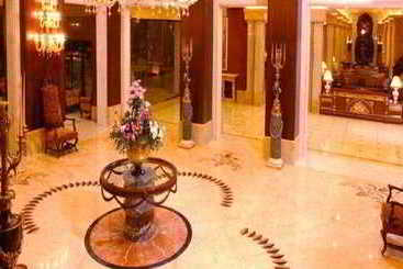 Grand Hills Hotel & Spa