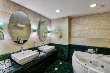 Grand Hotel Konya