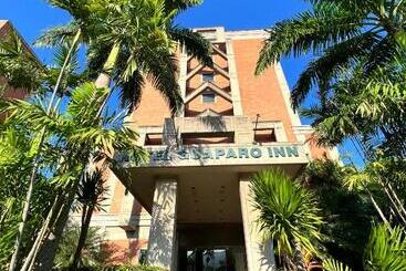 هتل Gh Guaparo Inn