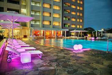 酒店 Hilton Colombo Residence