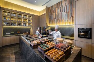 هتل Hilton Kuala Lumpur