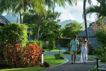 هتل Hilton Moorea Lagoon Resort And Spa