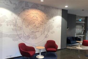 هتل Holiday Inn Express Frankfurt Messe, An Ihg