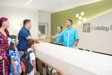 هتل Holiday Inn Port Moresby By Ihg