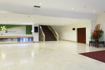 هتل Holiday Inn Port Moresby By Ihg