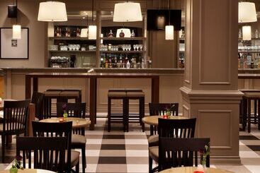 هتل Hyatt Regency Bishkek