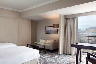 هتل Hyatt Regency Bishkek