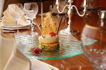 هتل Intercontinental Riyadh, An Ihg
