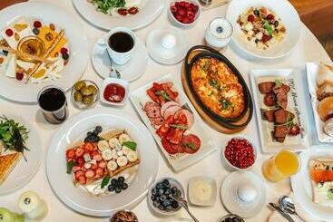 هتل Jw Marriott Absheron Baku