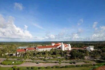 هتل Leopalace Resort Guam