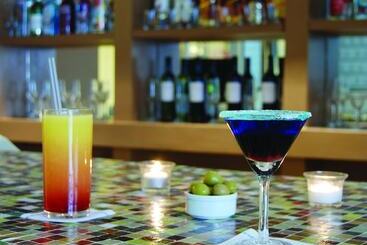 هتل Mayflower Suites