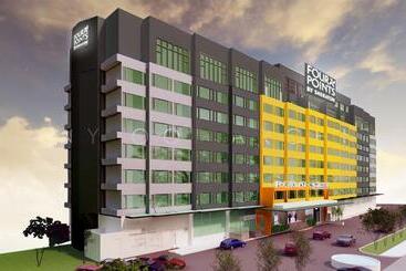 هتل Mercure Penang Beach