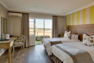 Protea Hotel By Marriott Stellenbosch & Conference Centre