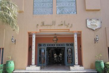 هتل Riad Salam Zagora