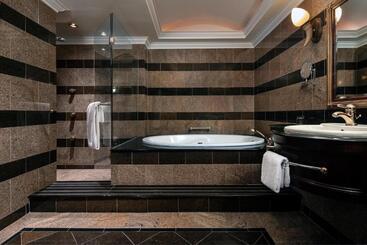 هتل Sheraton Pretoria