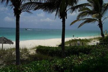 هتل Sibonne Beach