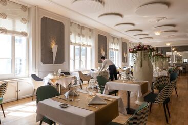 هتل Hôtel Les Nations The Originals Boutique Vichy