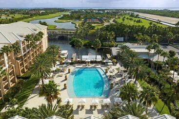 هتل The Ritzcarlton, Grand Cayman