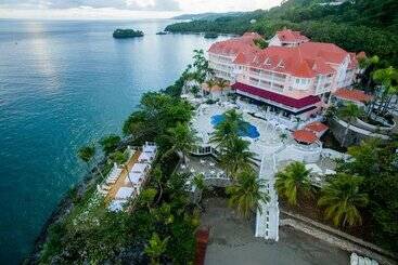 استراحتگاه Bahia Principe Grand Samana