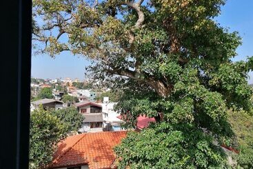 هتل Sithila Villa