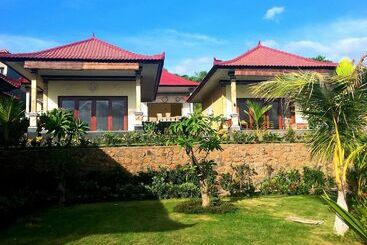 هتل Bali Bhuana Villas