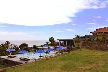 هتل Bali Bhuana Villas