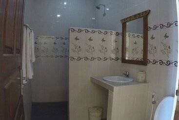 هتل Bali Bhuana Villas