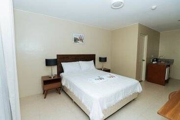 هتل Reddoorz Near Osmena Highway 1