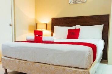 هتل Reddoorz Near Osmena Highway 1