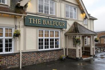 تختخواب و صبحانه Balfour Arms