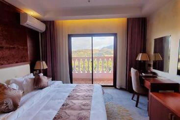Golden Peacock Hotel Blantyre