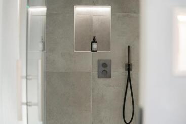 בית מלון כפרי Amrai Suites