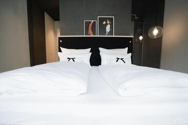 בית מלון כפרי Amrai Suites