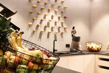 בית מלון כפרי Amrai Suites