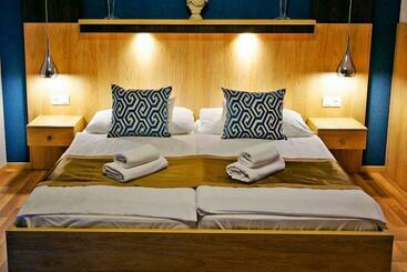 Boutique Hotel Divina