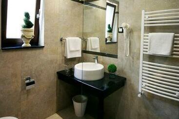 Boutique Hotel Divina