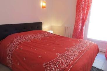 公寓式酒店  Les Studios Hôtel De Sommières
