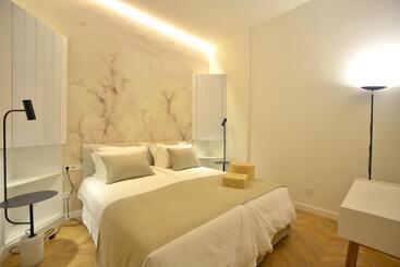 Plaza Mina Suites   Adults Recommended By Luxury Suites Cadiz