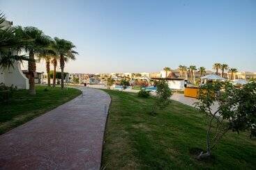 Doubletree By Hilton Sharm El Sheikh  Sharks Bay Resort