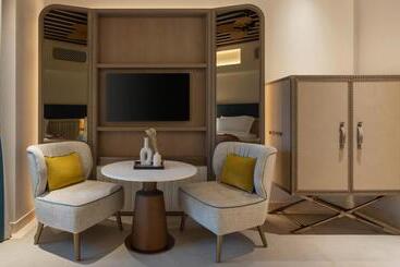 هتل Bab Al Shams, A Rare Finds Desert Resort, Dubai
